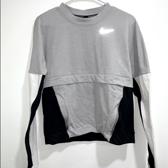 Nike Sweaters - Nike running sweatshirt tricolor
